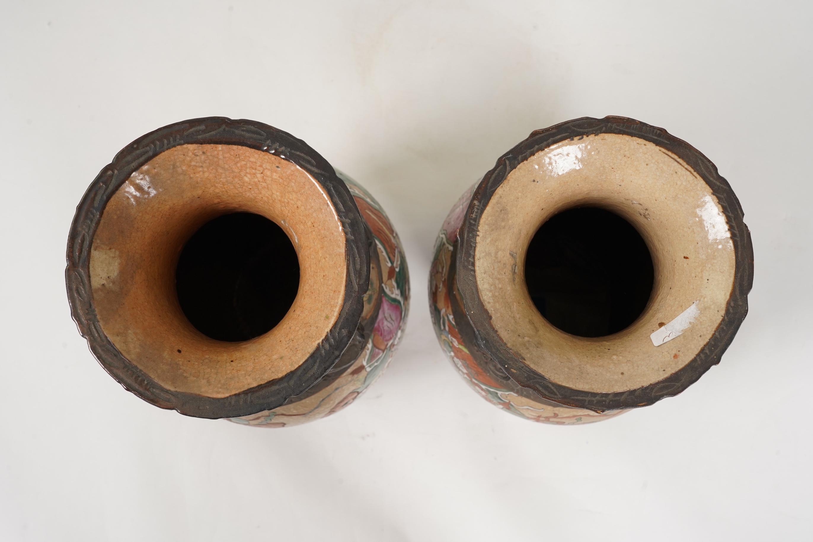 A pair of Chinese famille rose crackle glaze vases, early 20th century